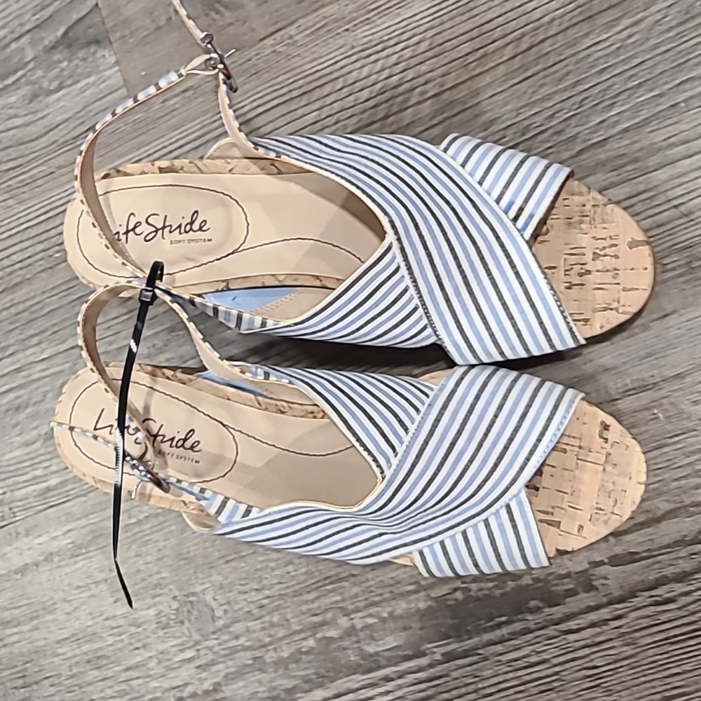 Life Stride Striped Sandals with Cork Heel Size 9 WIDE - Picture 5 of 6